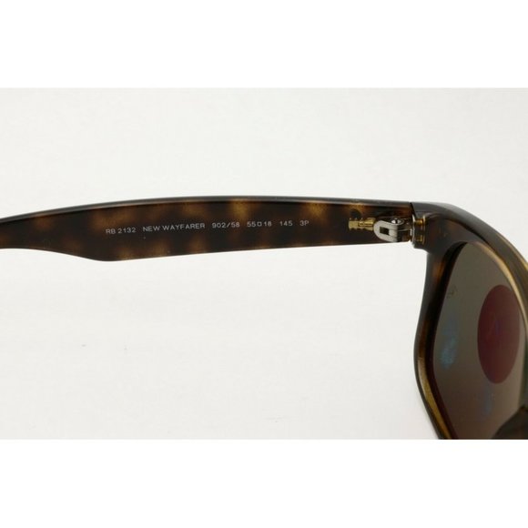 Ray Ban RB 2132 New Wayfarer 902/58 Sunglasses - Picture 4 of 6